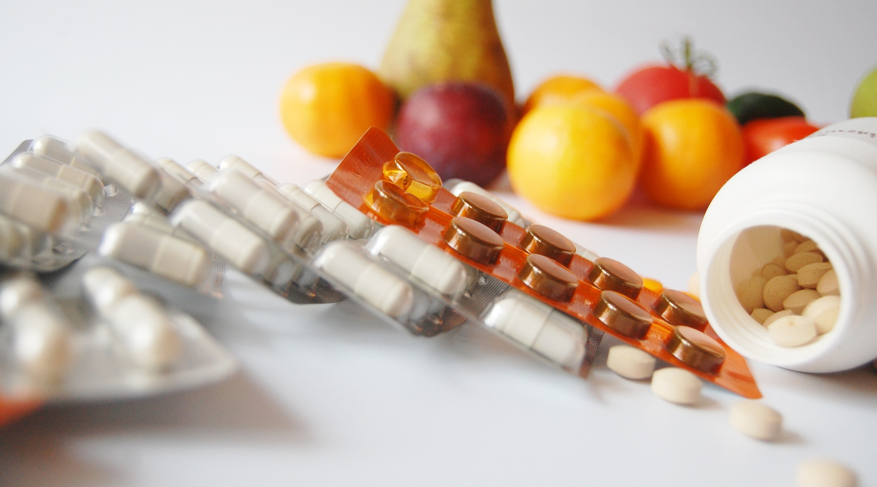 8 of The Most Common Nutrient Supplements People Need