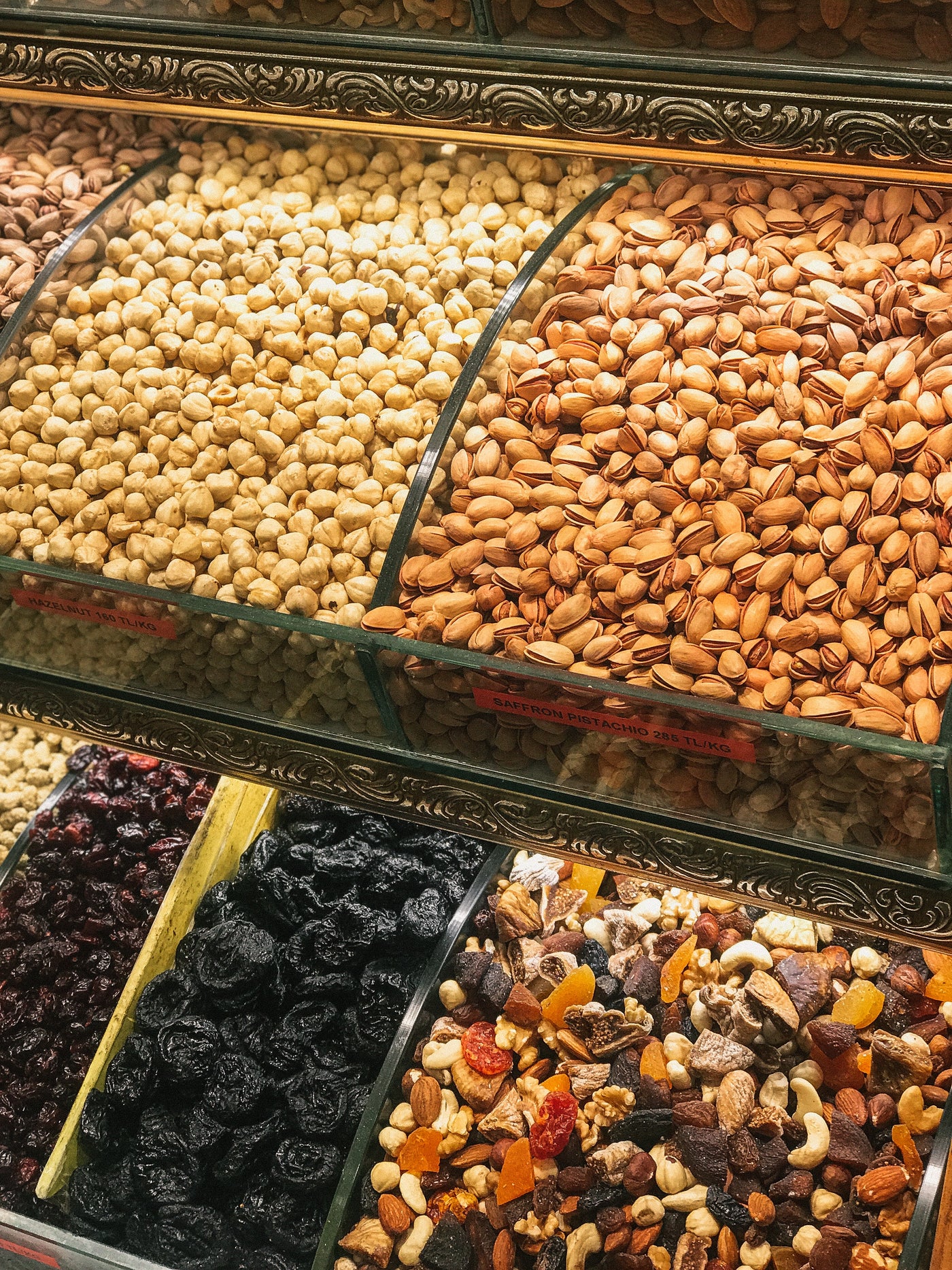 Nuts and Their Health Benefits - Country Life Natural Foods