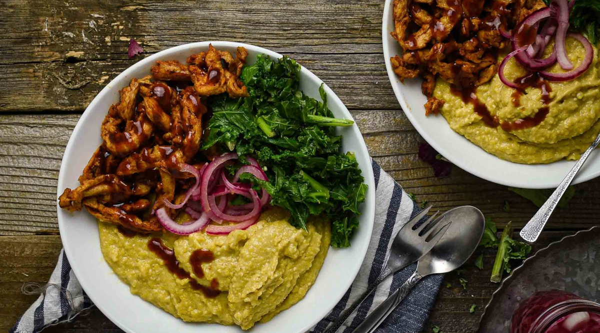 Cheesy Vegan Grits Bowl with BBQ Soy Curls and Kale